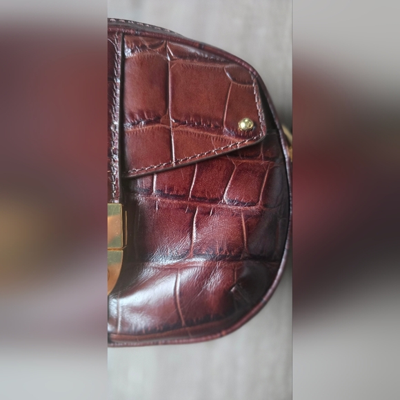 Vintage Brown Lauren Ralph Lauren Croc Embossed Leather Crossbody Gold Hardware - Picture 8 of 16